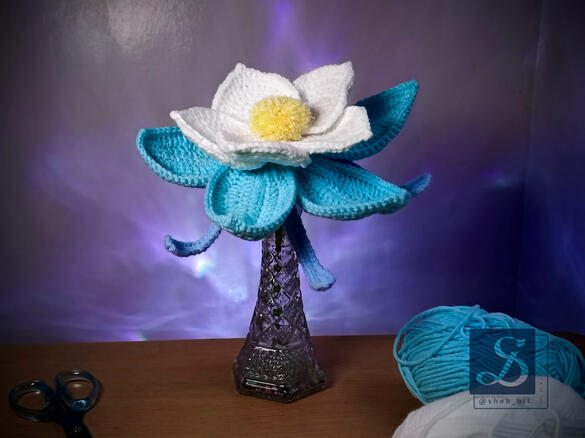 Glaze Lily (Crochet)